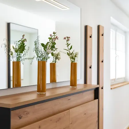 Apartament Mit C *