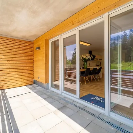 Apartament Mit C