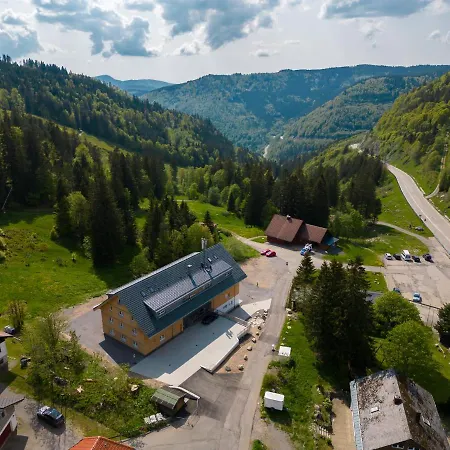 Apartament Mit C *