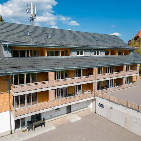 Apartament Mit C